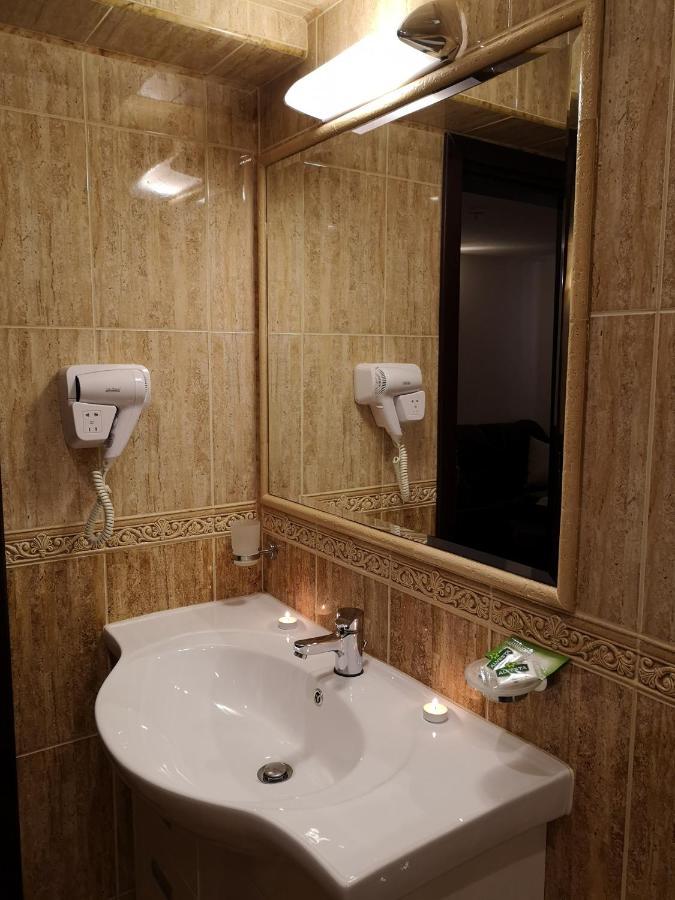 Izvor Hotel Изворъ Shipot Экстерьер фото